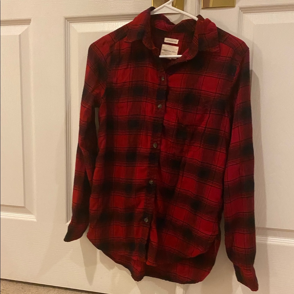 💖 American eagle Red and black flannel 💖